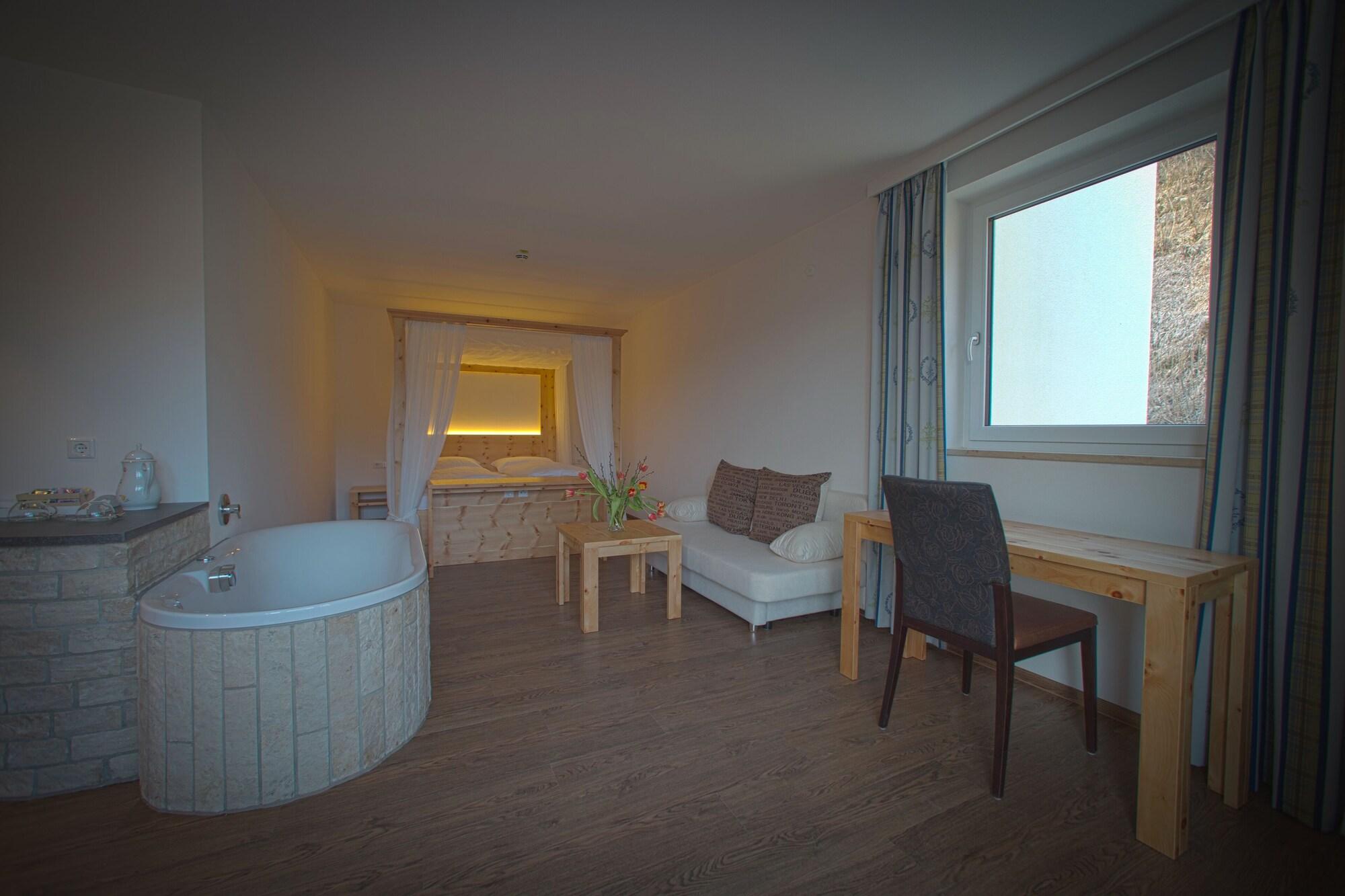 Hotel Gasthof Heckl คินดิง ภายนอก รูปภาพ